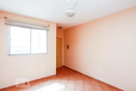 Apartamento para alugar com 62m², 2 quartos e 1 vagaSala