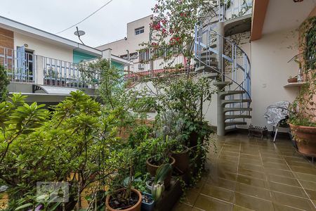 Quintal de casa à venda com 3 quartos, 203m² em Jabaquara, São Paulo