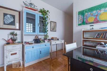 Casa à venda com 203m², 3 quartos e 3 vagas Casa à venda com 203m², 3 quartos e 3 vagasHall Superior