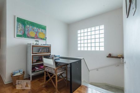 Casa à venda com 203m², 3 quartos e 3 vagas Casa à venda com 203m², 3 quartos e 3 vagasHall Superior