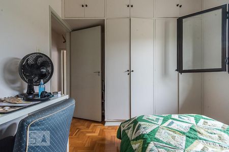 Casa à venda com 203m², 3 quartos e 3 vagas Casa à venda com 203m², 3 quartos e 3 vagasQuarto 2