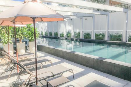 Apartamento para alugar com 50m², 1 quarto e 1 vaga Apartamento para alugar com 50m², 1 quarto e 1 vagaPiscina
