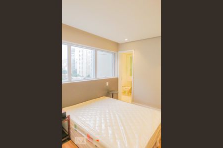 Suíte  de apartamento para alugar com 1 quarto, 50m² em Jardim Europa, São Paulo