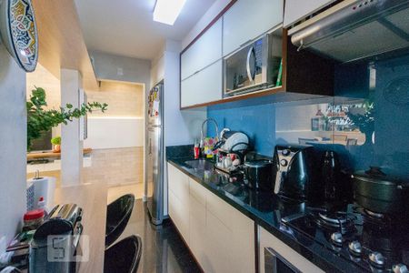 Apartamento à venda com 75m², 2 quartos e 1 vagaCozinha