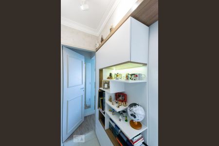 Apartamento à venda com 75m², 2 quartos e 1 vagaCorredor