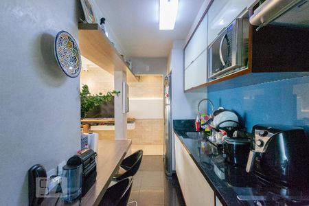 Apartamento à venda com 75m², 2 quartos e 1 vagaCozinha