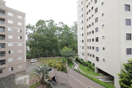 Vista da varanda de apartamento para alugar com 3 quartos, 70m² em Paraíso do Morumbi, São Paulo