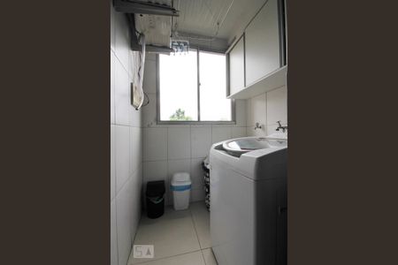 Apartamento para alugar com 70m², 3 quartos e 1 vagaÁrea de serviço