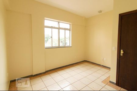 Quarto 3 de apartamento para alugar com 3 quartos, 120m² em Castelo, Belo Horizonte