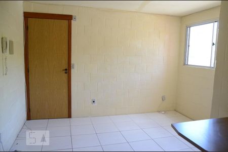 Apartamento à venda com 2 quartos, 40m² em Olaria, Canoas