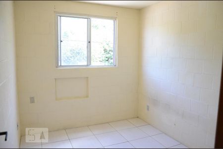 Apartamento à venda com 2 quartos, 40m² em Olaria, Canoas
