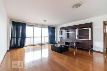 Apartamento para alugar com 225m², 4 quartos e 2 vagasSala de estar