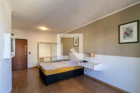 Sala e quarto de apartamento para alugar com 1 quarto, 60m² em Centro, Campinas