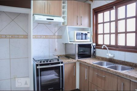 Casa para alugar com 100m², 2 quartos e 1 vaga