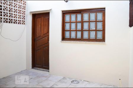 Casa para alugar com 100m², 2 quartos e 1 vaga