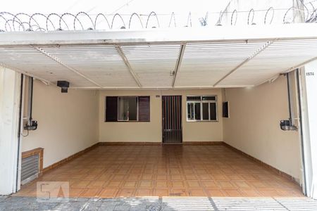 Casa à venda com 130m², 3 quartos e 2 vagasGaragem 