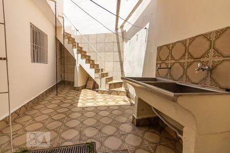 Casa à venda com 130m², 3 quartos e 2 vagasÁrea de Serviço