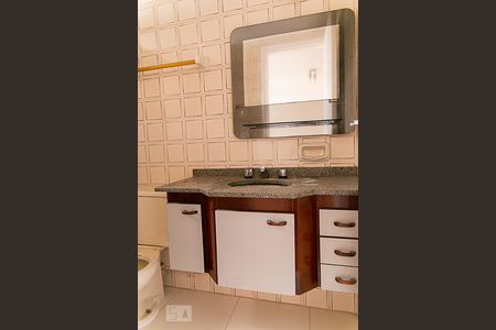 Apartamento à venda com 62m², 2 quartos e 1 vaga Apartamento à venda com 62m², 2 quartos e 1 vagaBanheiro da Suíte