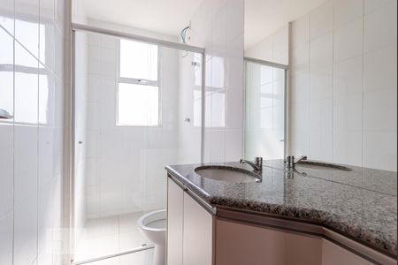 Apartamento para alugar com 83m², 3 quartos e 3 vagasBanheiro