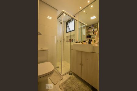 Apartamento para alugar com 77m², 2 quartos e 2 vagas Apartamento para alugar com 77m², 2 quartos e 2 vagasBanheiro Suíte