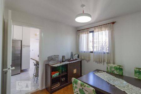 Apartamento para alugar com 230m², 4 quartos e 3 vagas Apartamento para alugar com 230m², 4 quartos e 3 vagasCopa