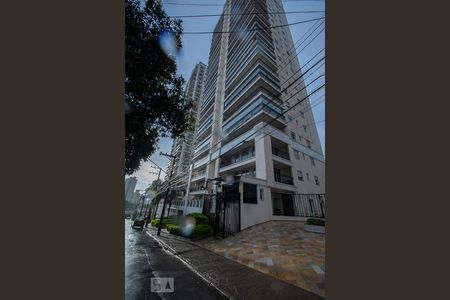 Apartamento para alugar com 147m², 3 quartos e 2 vagasFachada e portaria