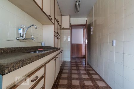 Cozinha de apartamento à venda com 2 quartos, 55m² em Vila Fachini, São Paulo