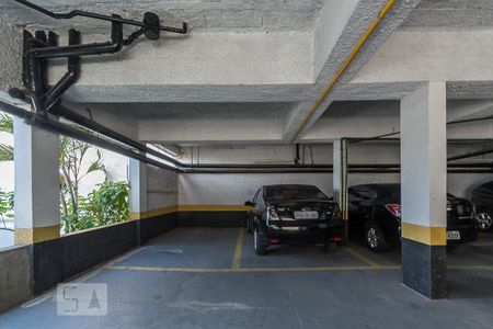 Área comum - Garagem de apartamento à venda com 2 quartos, 55m² em Vila Fachini, São Paulo