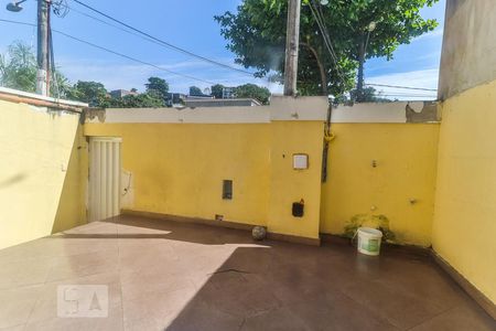 Casa de Condomínio para alugar com 3 quartos, 300m² em Anil, Rio de Janeiro