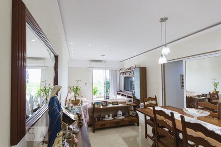 Sala de apartamento à venda com 2 quartos, 136m² em Taquara, Rio de Janeiro