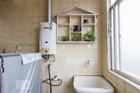 Apartamento à venda com 136m², 2 quartos e 1 vagaCozinha e Área de Serviço