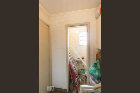 Apartamento à venda com 136m², 2 quartos e 1 vagaQuarto e Banheiro de Serviço