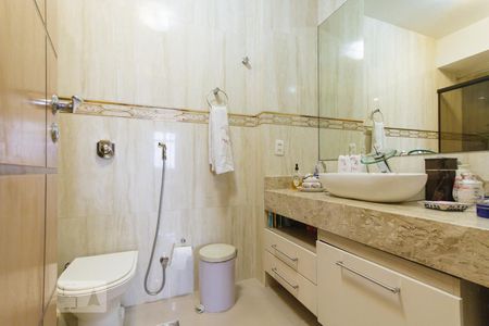 Banheiro Social de apartamento à venda com 2 quartos, 136m² em Taquara, Rio de Janeiro