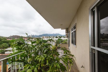 Varanda Sala e Suíte de apartamento à venda com 2 quartos, 136m² em Taquara, Rio de Janeiro