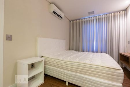 Quarto 1 de apartamento para alugar com 2 quartos, 70m² em Cambuí, Campinas