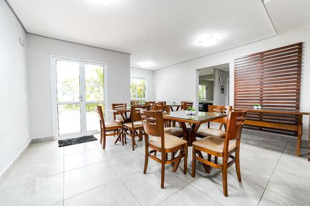 Apartamento para alugar com 58m², 2 quartos e 1 vagaÁrea Comum - Salão de Festas