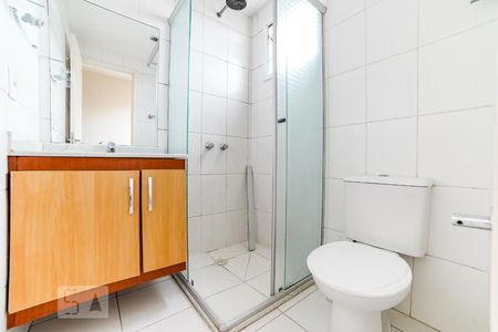 Banheiro da Suíte de apartamento para alugar com 2 quartos, 58m² em Vila Guilherme, São Paulo