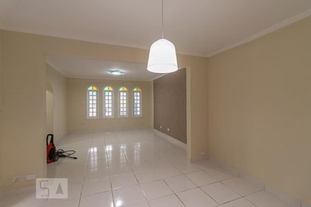 Sala de casa de condomínio à venda com 3 quartos, 160m² em Vila Talarico, São Paulo