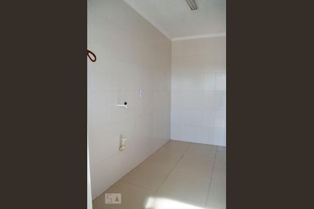 Cozinha  de apartamento para alugar com 1 quarto, 42m² em Protásio Alves, Porto Alegre