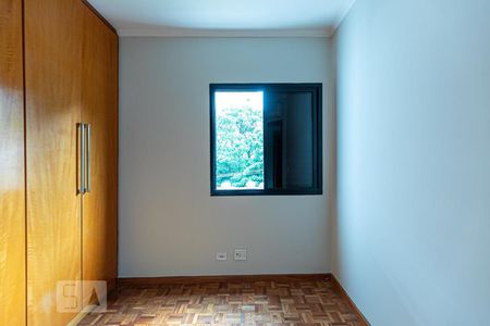 Apartamento à venda com 98m², 3 quartos e 2 vagasQuarto 3
