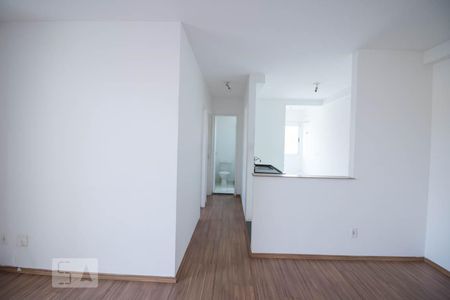 Sala de apartamento para alugar com 2 quartos, 50m² em Parque Erasmo Assunção, Santo André