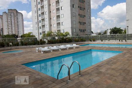 Apartamento para alugar com 50m², 2 quartos e 1 vagaPiscina