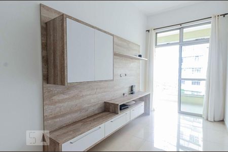 Sala de apartamento para alugar com 2 quartos, 75m² em Maracanã, Rio de Janeiro