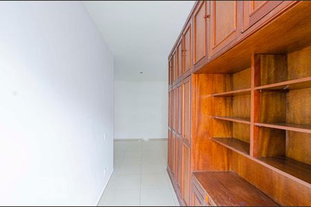 Apartamento para alugar com 75m², 2 quartos e 1 vagaQuarto 2