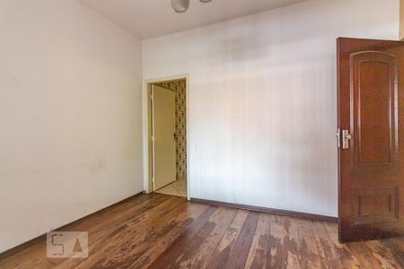 Sala de casa para alugar com 4 quartos, 300m² em Santo Antônio, Osasco