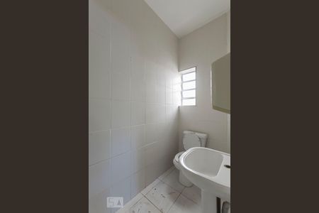 Casa à venda com 200m², 3 quartos e 4 vagas2o. Andar - Quarto 3 - Suíte/ Banheiro