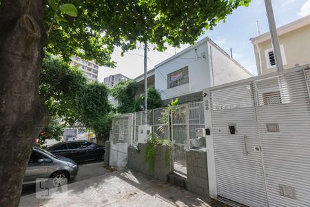 Casa à venda com 200m², 3 quartos e 4 vagasFachada
