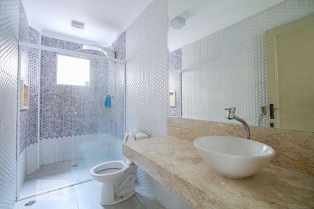 Banheiro de apartamento à venda com 2 quartos, 106m² em Brás, São Paulo