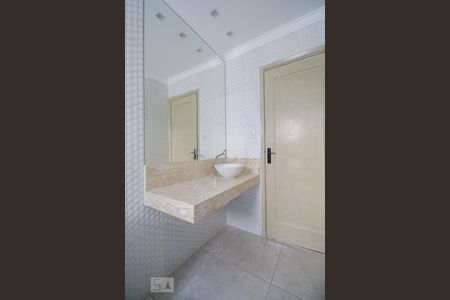 Banheiro de apartamento à venda com 2 quartos, 106m² em Brás, São Paulo