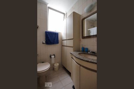 Banheiro de apartamento à venda com 4 quartos, 200m² em Santa Cecília, São Paulo